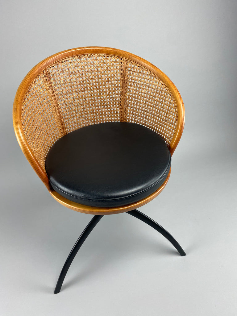 Young Lady Swivel Chair by Paolo Rizzatto - Furniture
